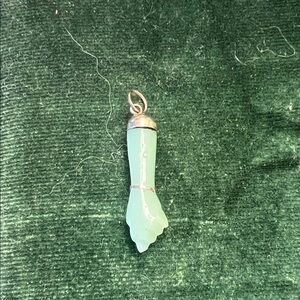 Vintage Green Jade Figa Hand Pendant 10k Beautiful